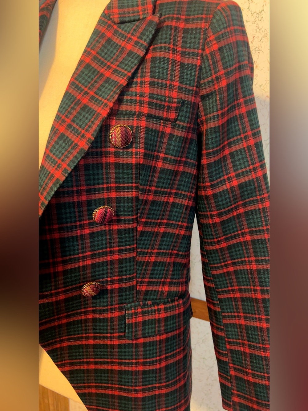 Dainty Jewells Vintage-Inspired Tartan Plaid Double-Breasted Blazer – Size S